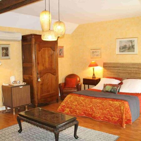 Chambres D'Hotes : La Cour D'Etrepy Le Mesnil-sur-Oger 外观 照片